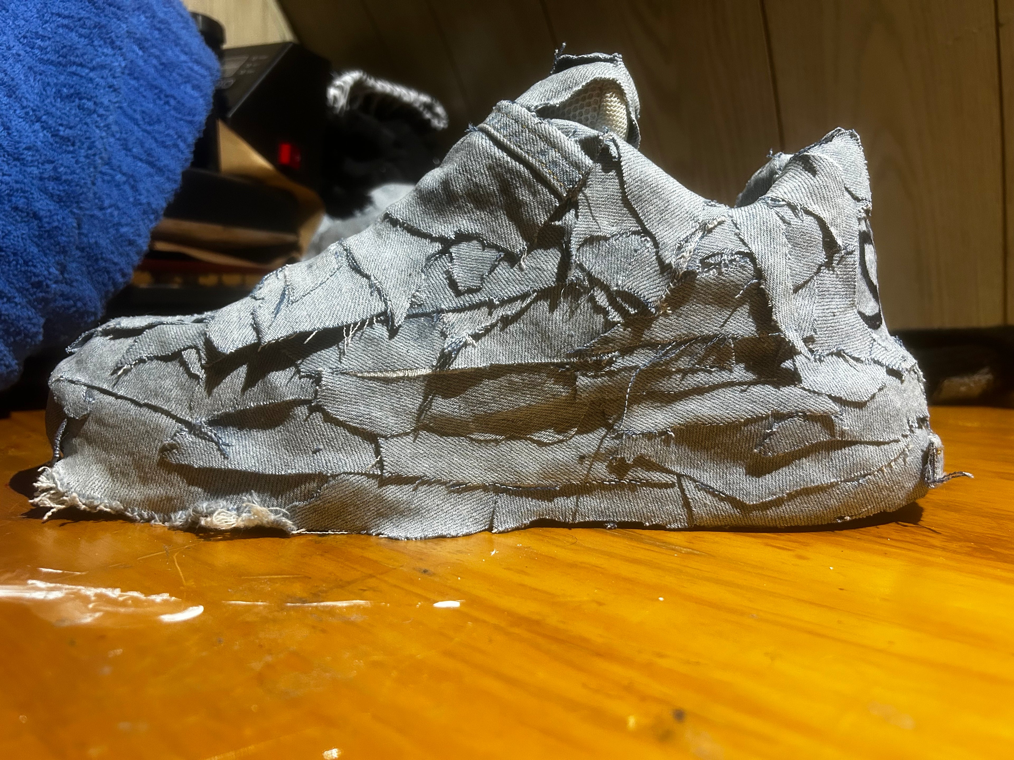 Exclusive Sinstar “Demin S1” sneakers